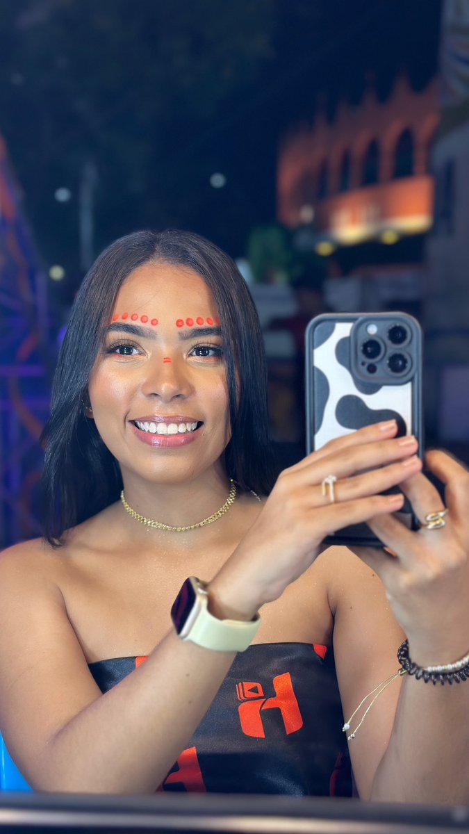 AnaMorales05's tweet photo. 🧡🖤 https://t.co/ffmpHYTpl1