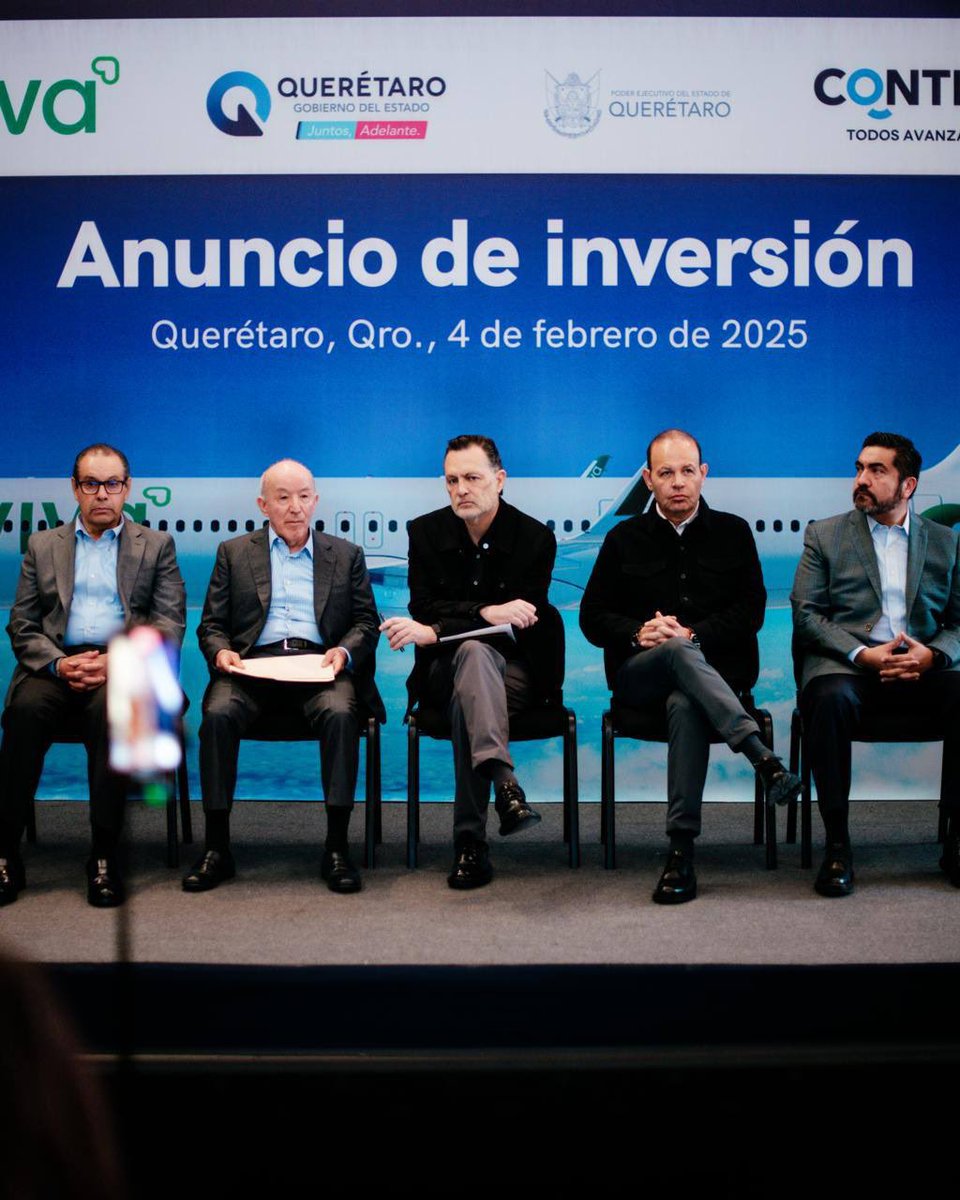 Con respeto al Estado de derecho, talento local y rumbo claro ¡seguimos generando confianza en #Querétaro!

Hoy la aerolínea Viva anuncia su gran inversión aquí: 3,980 millones de pesos para construir hangares, crear 2 mil nuevos empleos ¡y seguir creciendo juntos! ¡Por algo