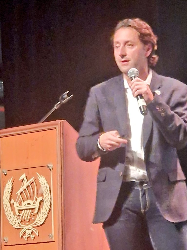 Oncología Radioterápica HUVR tweet media