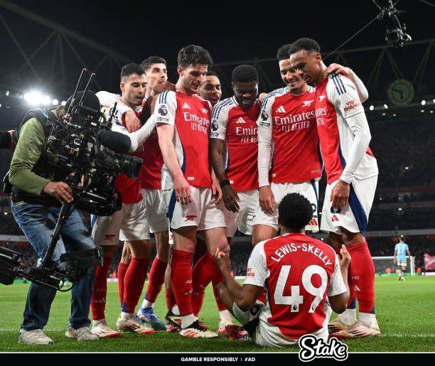 UPYOURARSENAL04's tweet photo. Michael Oliver tried to keep Myles Lewis Skelly out of the Man City game

You cannot stop God's Plan🧘🏽‍♂️ https://t.co/qj1MnMKXGn