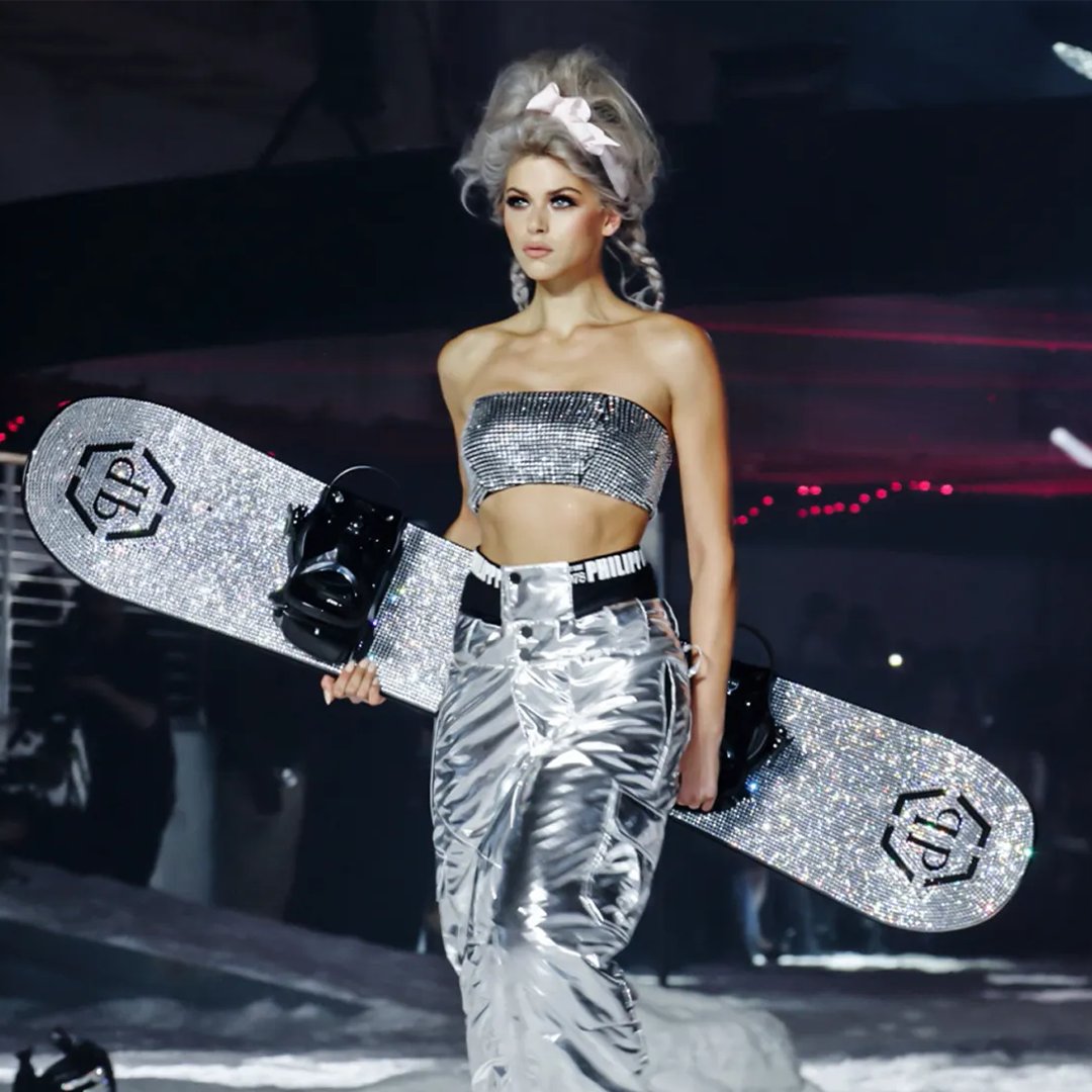 Duggal Greenhouse  turned into a winter wonderland for Philipp Plein’s unforgettable NYFW show. With a snowy, futuristic theme, the venue set stage for a striking and bold presentation. 

#DuggalGreenhouse #NYFW #PhilippPlein