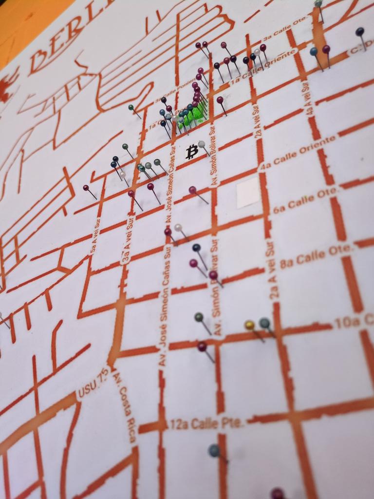 Abandonando Berlín sabiendo que volveré. Os recomiendo ir a visitar <a href="/BitcoinBerlinSV/">Bitcoin Berlín SV 🇸🇻</a>, callejear y descubrir todos los comercios que aceptan #bitcoin

Toda una experiencia