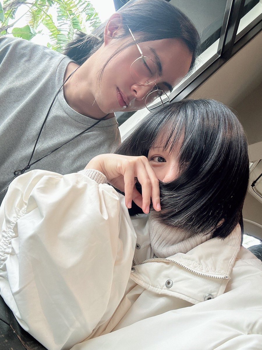 好久沒發文
深夜想跟大家報告一下
 新年快樂🎉