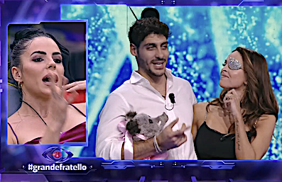 baboonjazzsoon's tweet photo. "come se chiama quella ?"

E QUI LA CHIUDO 
DEFINITIVAMENTE

VERGOGNATI  TU EMERITO NIENTE
E VERGOGNATEVI SOPRATTUTTO VOI PSEUDO DONNE CHE L'APPREZZATE

#GrandeFratello #fuorilorenzo #fuorishaila #heleners #Javier https://t.co/bNVPjnRYzt
