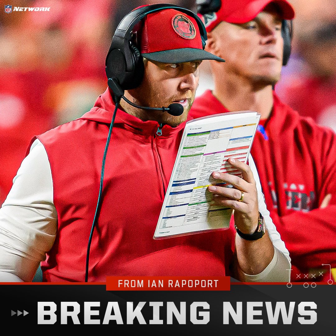 Ian Rapoport (@rapsheet) on Twitter photo Plot twist: #Bucs OC Liam Coen has been speaking with the #Jaguars in person for their HC job, and he is a key candidate to be the coach in Jacksonville, per me and <a href="/TomPelissero/">Tom Pelissero</a>.
Days after agreeing to a massive extension in Tampa, he may find a HC job he could not refuse. Plot twist: #Bucs OC Liam Coen has been speaking with the #Jaguars in person for their HC job, and he is a key candidate to be the coach in Jacksonville, per me and <a href="/TomPelissero/">Tom Pelissero</a>.
Days after agreeing to a massive extension in Tampa, he may find a HC job he could not refuse.
