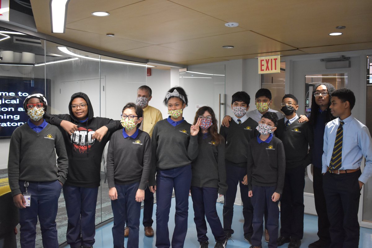 University of Illinois College of Medicine (@uiccom) on Twitter photo Last week, students from <a href="/CJAtweets/">ChicagoJesuitAcademy</a>' robotics team visited <a href="/UIC_Simulation/">Simulation And Integrative Learning (SAIL) at UIC</a> where they learned how robotics are integral to next-gen laparoscopic care. They tested SITL's Da Vinci training models–almost a VR video game–that train surgeons' hand-eye coordination. <a href="/UICEngineering/">UIC Engineering</a> Last week, students from <a href="/CJAtweets/">ChicagoJesuitAcademy</a>' robotics team visited <a href="/UIC_Simulation/">Simulation And Integrative Learning (SAIL) at UIC</a> where they learned how robotics are integral to next-gen laparoscopic care. They tested SITL's Da Vinci training models–almost a VR video game–that train surgeons' hand-eye coordination. <a href="/UICEngineering/">UIC Engineering</a>