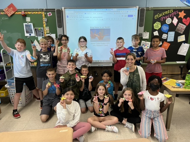 New Exchange List 2025! Plus our newsletter is moving! - mailchi.mp/peacecraneproj…