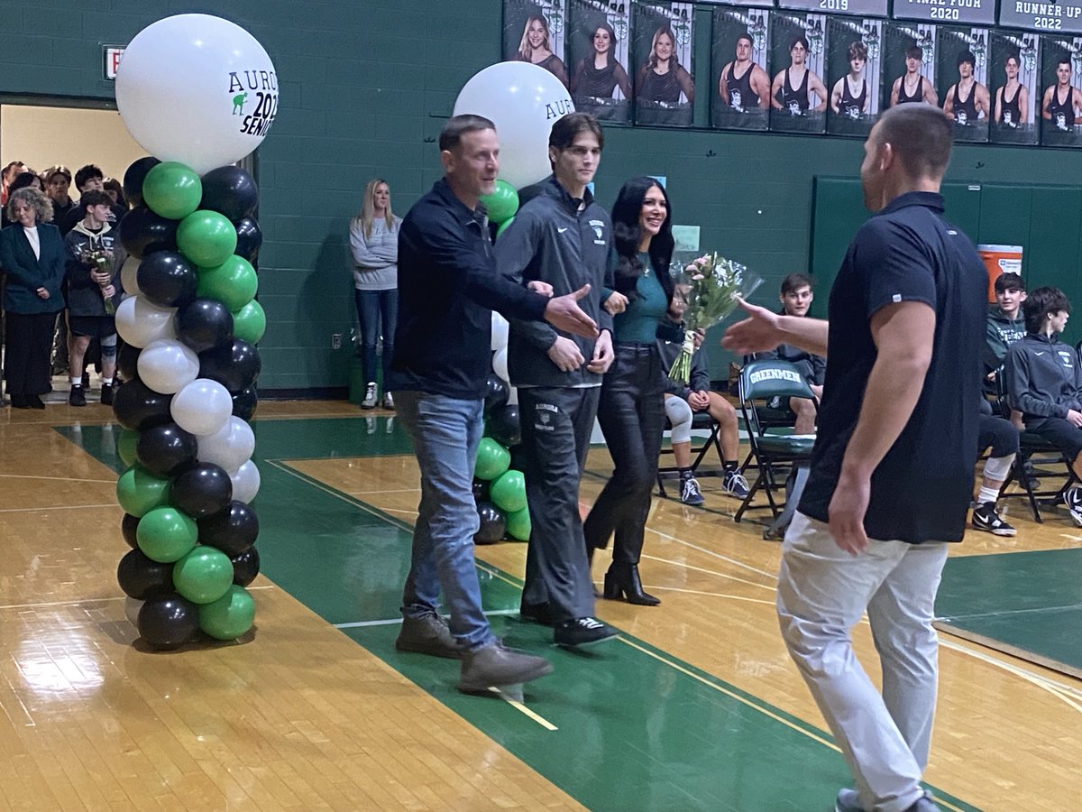 Greenmensteward's tweet photo. Congratulations to our 10 Senior wrestlers in the class of 2025!  Go Greenmen!!  ⁦@AHS_MH⁩ ⁦@DrPMilcetich⁩ ⁦@AHS_SeanBaker⁩ ⁦@torresv4msu⁩ https://t.co/dcTxHSkHFv