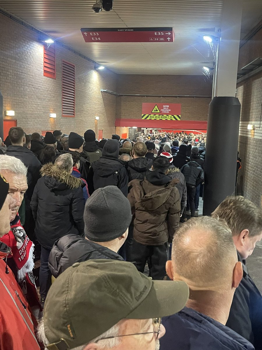 Captain Marvel tweet media