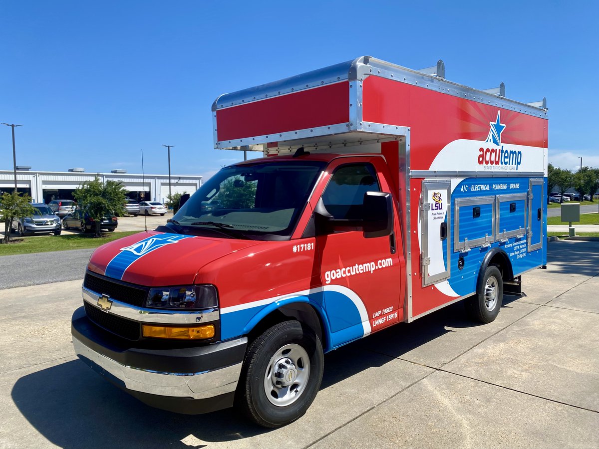 Wrapture's tweet photo. The blue sky and dry parking lot look really nice right now!  This truck for Accutemp is a collab with our friends @ Signature Graphics https://t.co/SF4YknRwsT