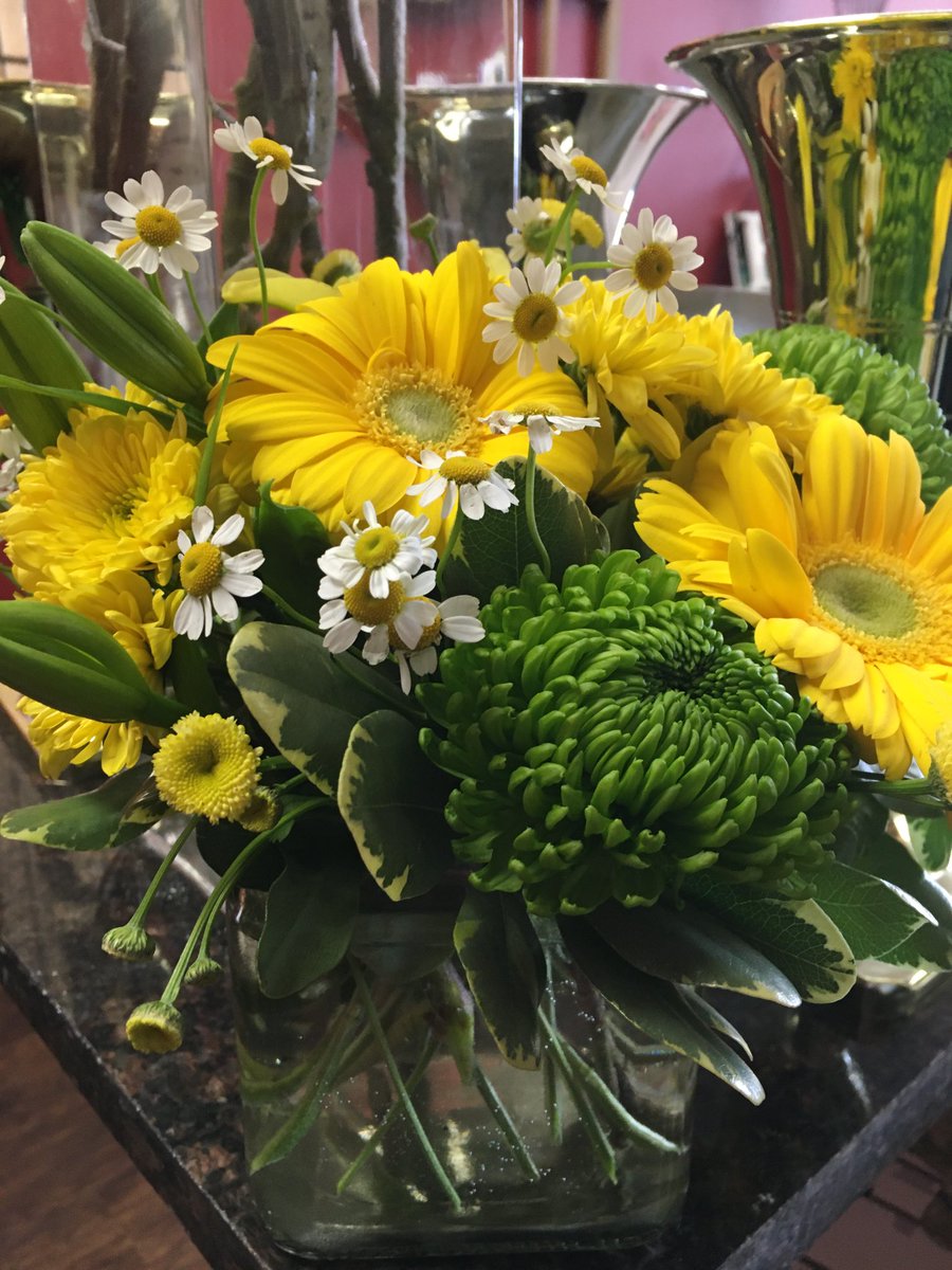 GCGflower's tweet photo. #flowers #delivery #cary https://t.co/daFXyyVkrh
