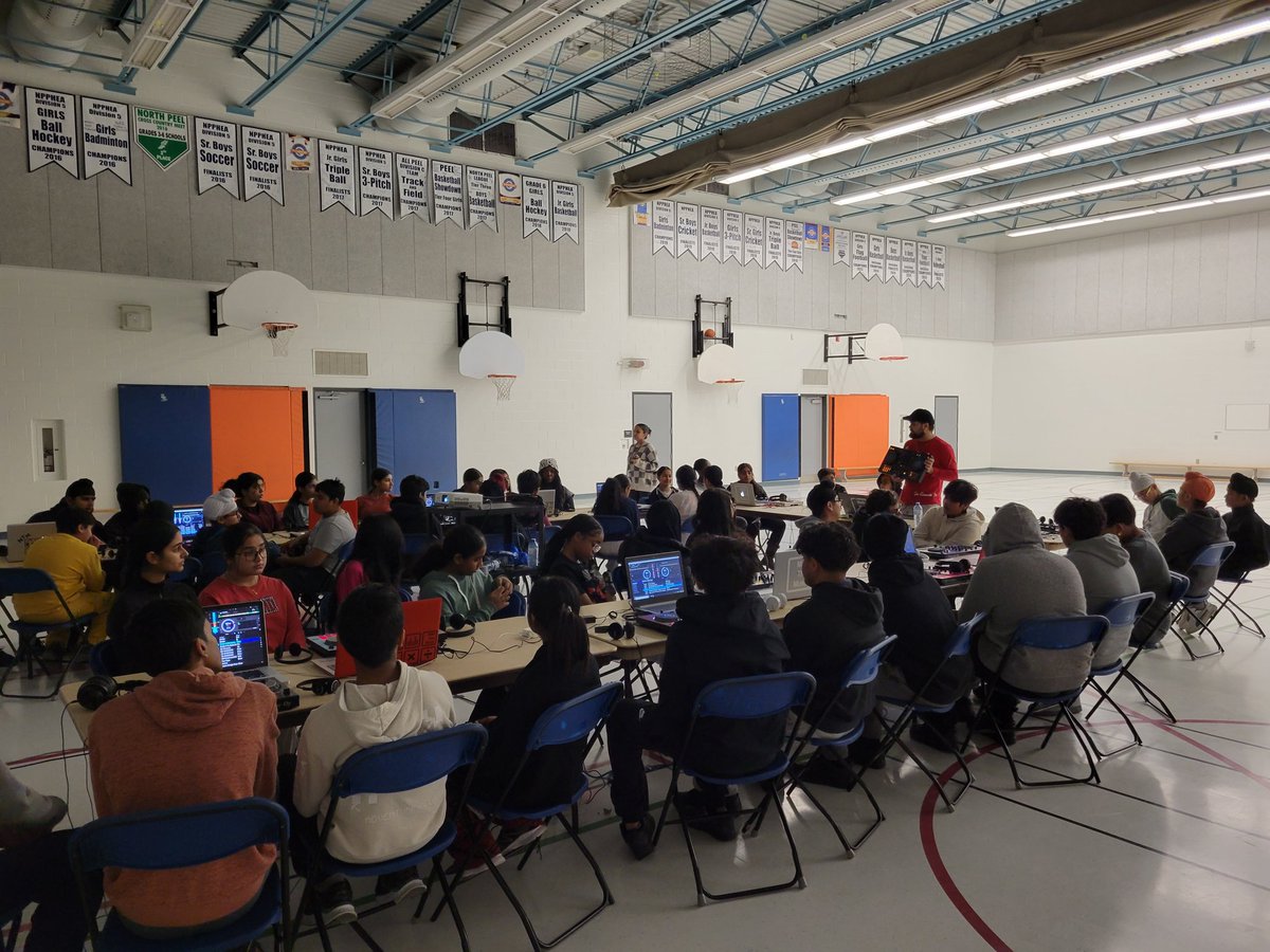 MsDhaliwalPDSB's tweet photo. @MathThruMusic brought excitement to @rjlee_ps today for the grade 8s as they became DJs while engaged in #MathTalks #handsonlearning #CRRP #EML @PeelSchools TY Ms Randhawa for arranging this for us! https://t.co/g8zFOurA5U