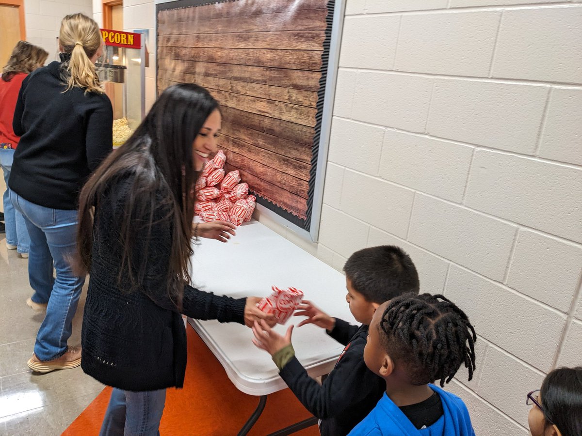 Mark Raygosa tweet media