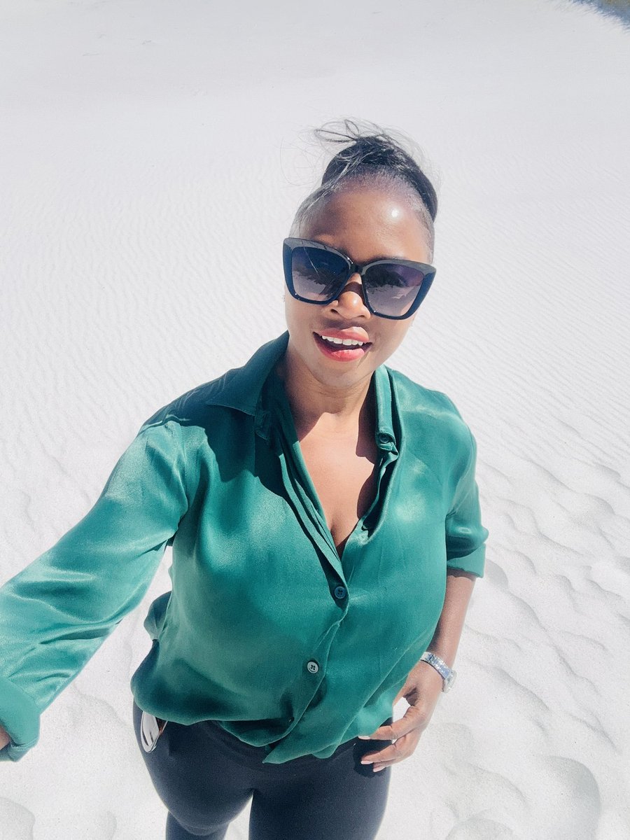 lady j🇲🇼🌎⚓️ tweet media