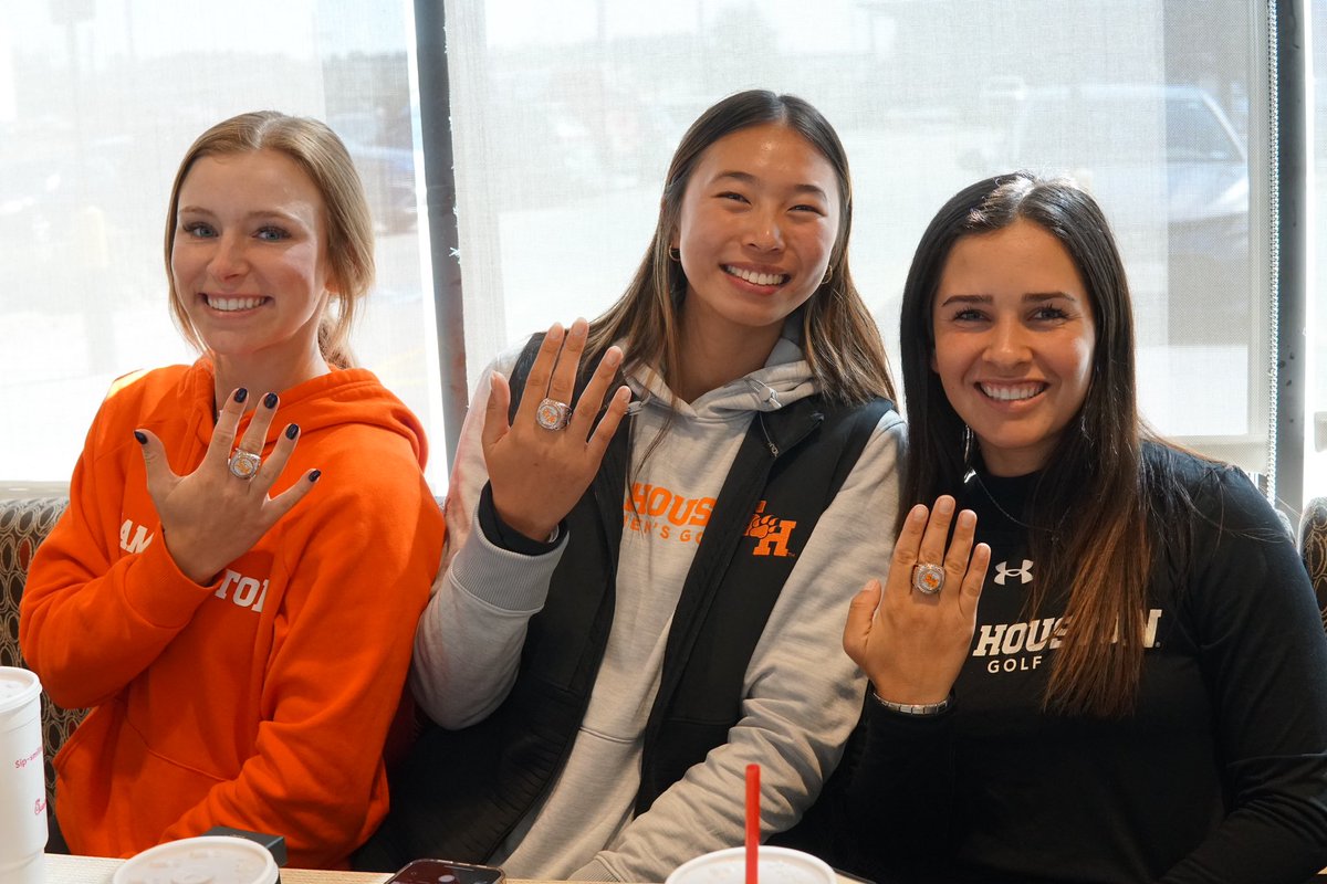 BearkatsWGolf's tweet photo. 2024 CUSA CHAMPS has a nice ring to it 💍🏆

#Eatemup #Bearkatgolf https://t.co/3xbH4g5Oft