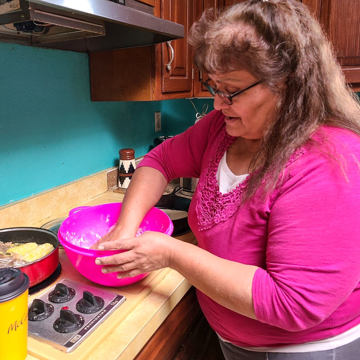 honaghaahnii's tweet image. my parents have zero food. empty pantry &amp;amp; fridge. can any settlers gift funds for ground beef, potatoes, water, boxed meals/survival food?

pls help. i hate to ask. 💔😣
#SettlerSaturday #NativeFamilyFriday

PayPal.me/KentaroH
v*nmo: @/Kentaro-Herder
ca*h app: $KentaroHerder