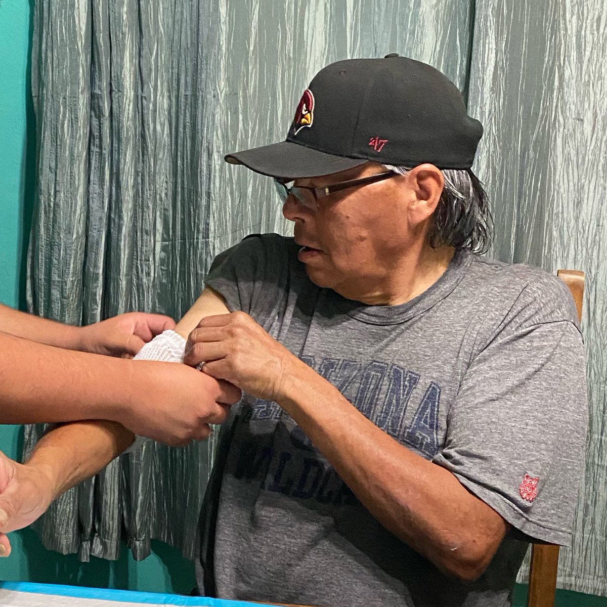 honaghaahnii's tweet image. my parents have zero food. empty pantry &amp;amp; fridge. can any settlers gift funds for ground beef, potatoes, water, boxed meals/survival food?

pls help. i hate to ask. 💔😣
#SettlerSaturday #NativeFamilyFriday

PayPal.me/KentaroH
v*nmo: @/Kentaro-Herder
ca*h app: $KentaroHerder