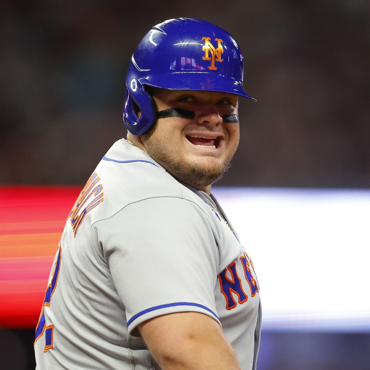 Mets Batflip tweet media