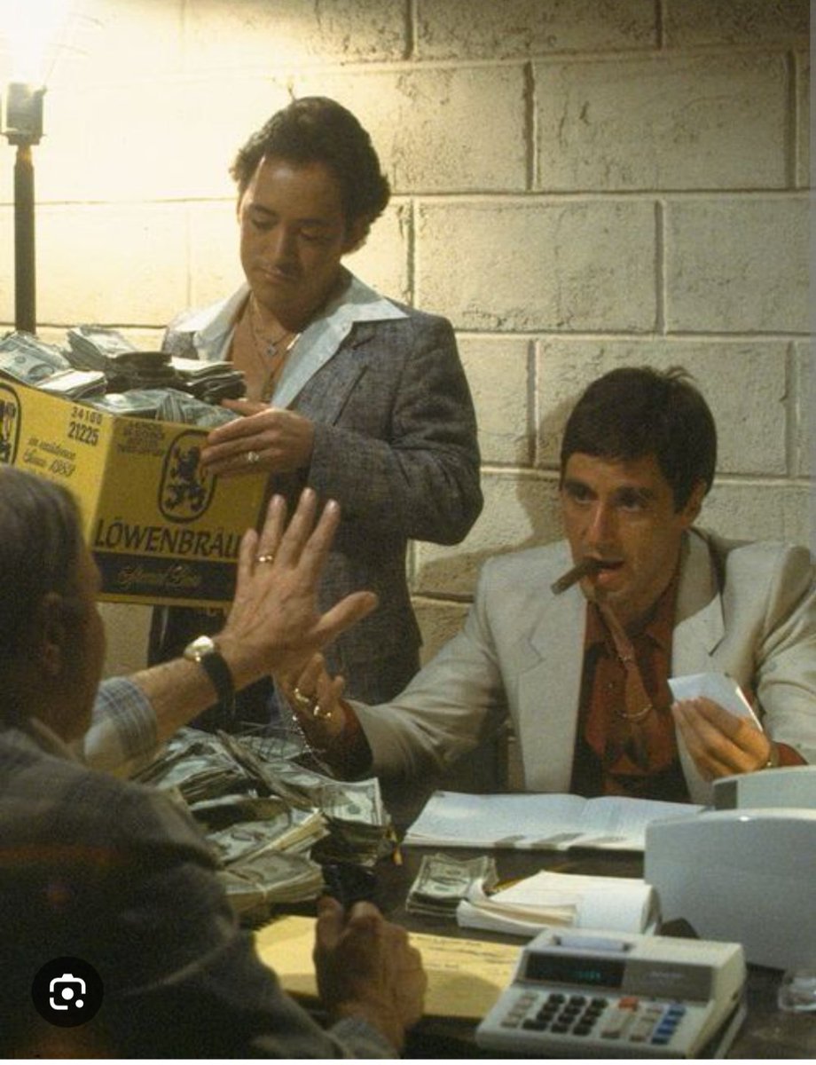 leemolegs's tweet photo. Actual picture of Atkins throwing out offers for multimillion dollar hail mary contracts to save his job #bluejays #alonso #madmax https://t.co/KjnOssC8IQ