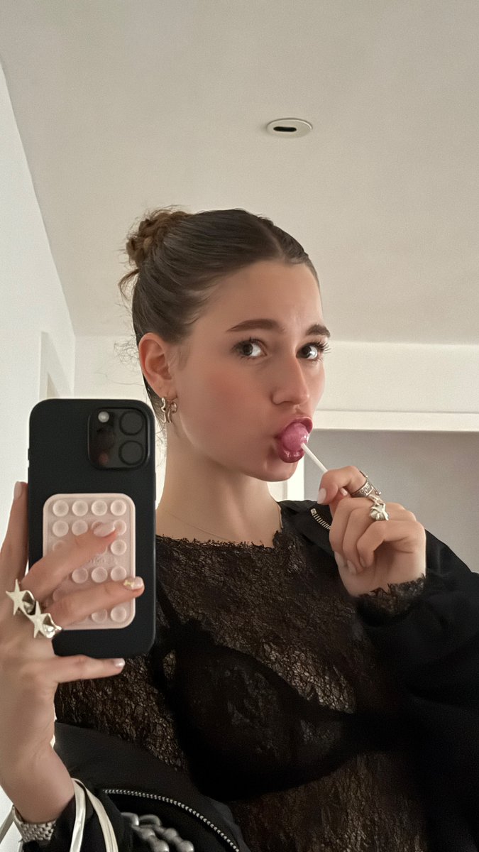 malygnion's tweet photo. Im a pain slut, so please use me https://t.co/iLlp2qqzJL