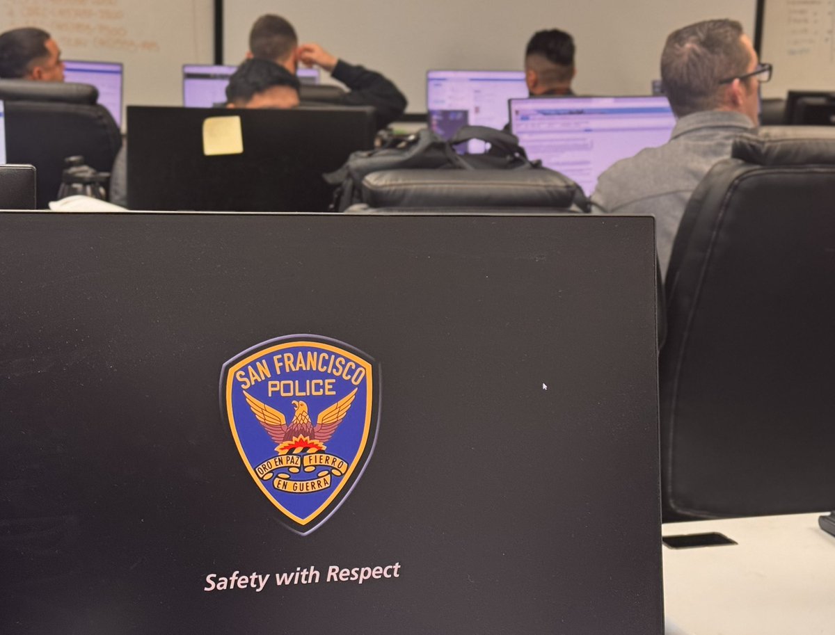 SFPDAcademy's tweet photo. Class 283 graduates are now participating in prep week at the Academy. After graduation, they don't just hit the streets; they prepare for Field Training (FT). https://t.co/vDab9Kbk34