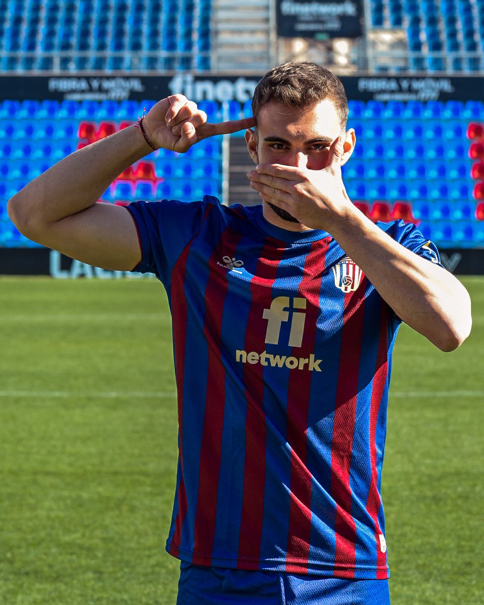 CD Eldense tweet media