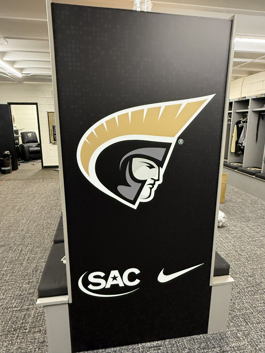 Locker-room upgrades⚾️

Two more projects wrapping up before opening day! 

#BringItOn