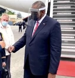 DC_Draino's tweet image. One of these men injected thousands of Trans and DEI soldiers in our military

The other wants to make our military as lethal as possible

Guess which one Lisa Murkowski voted to confirm?

(The Democrat one)