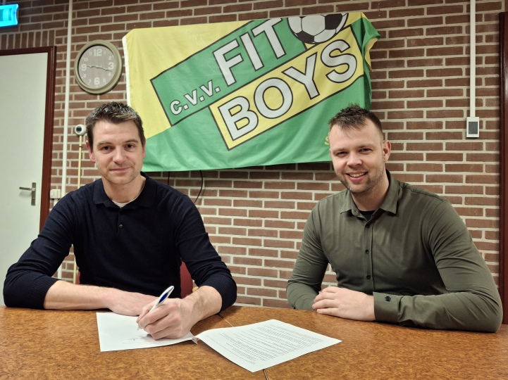 cvvFIT_Boys's tweet image. Tim Seubring tekent contract voor 3e seizoen bij @cvvFIT_Boys 1

#toptrainer #fijnesamenwerking #demooisteclub 

fitboys.nl/algemeen/tim-s…