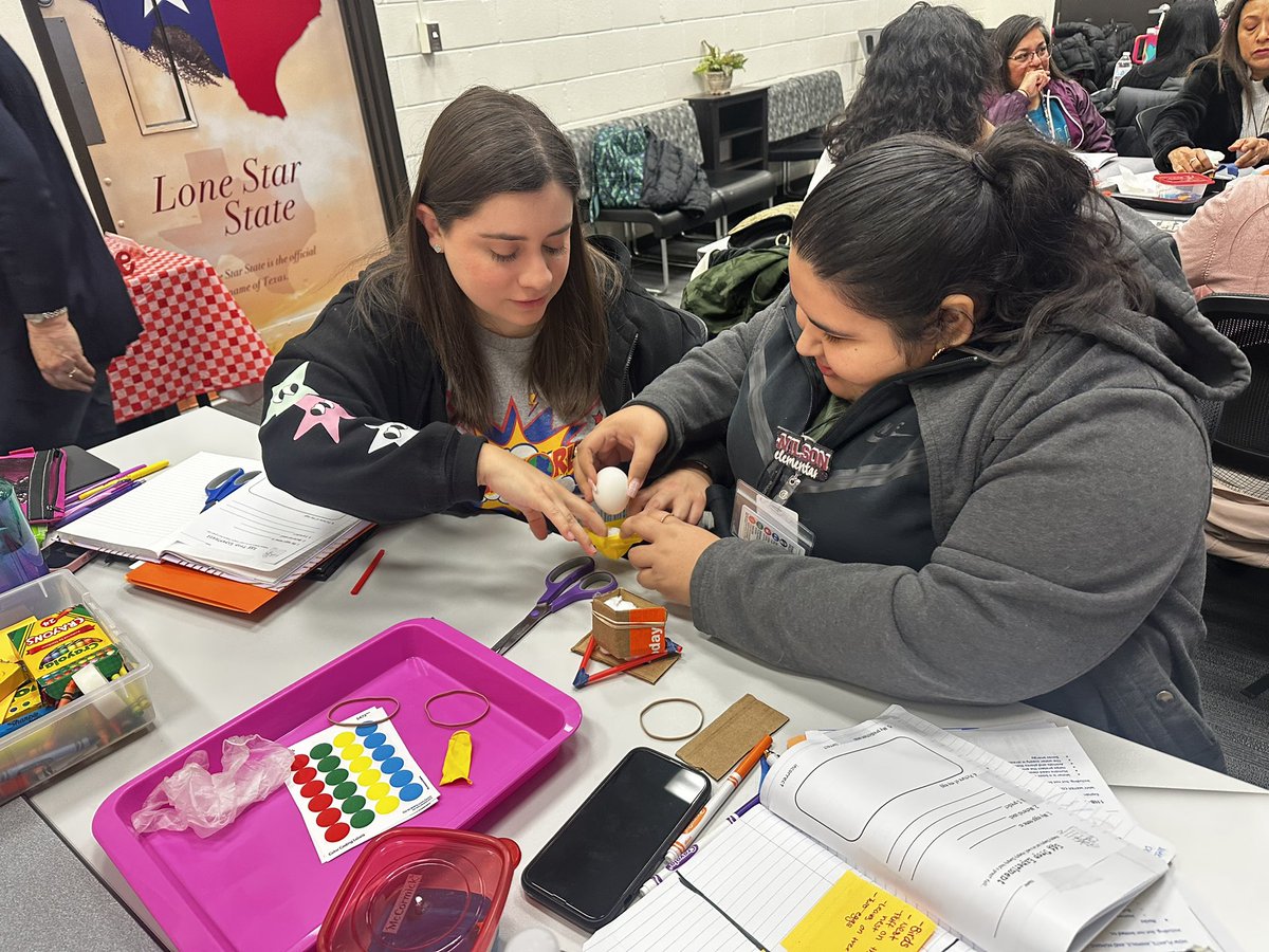 Stephanie Beltran tweet media