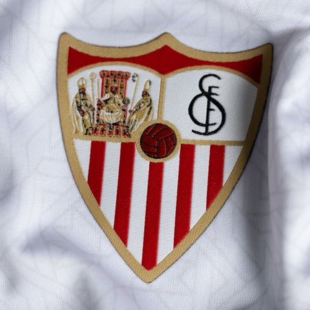 😍 El heptacampeón celebra 𝟭𝟯𝟱 𝗮ñ𝗼𝘀 de historia... ¡Felicidades, <a href="/SevillaFC/">Sevilla Fútbol Club</a>!

#UEL