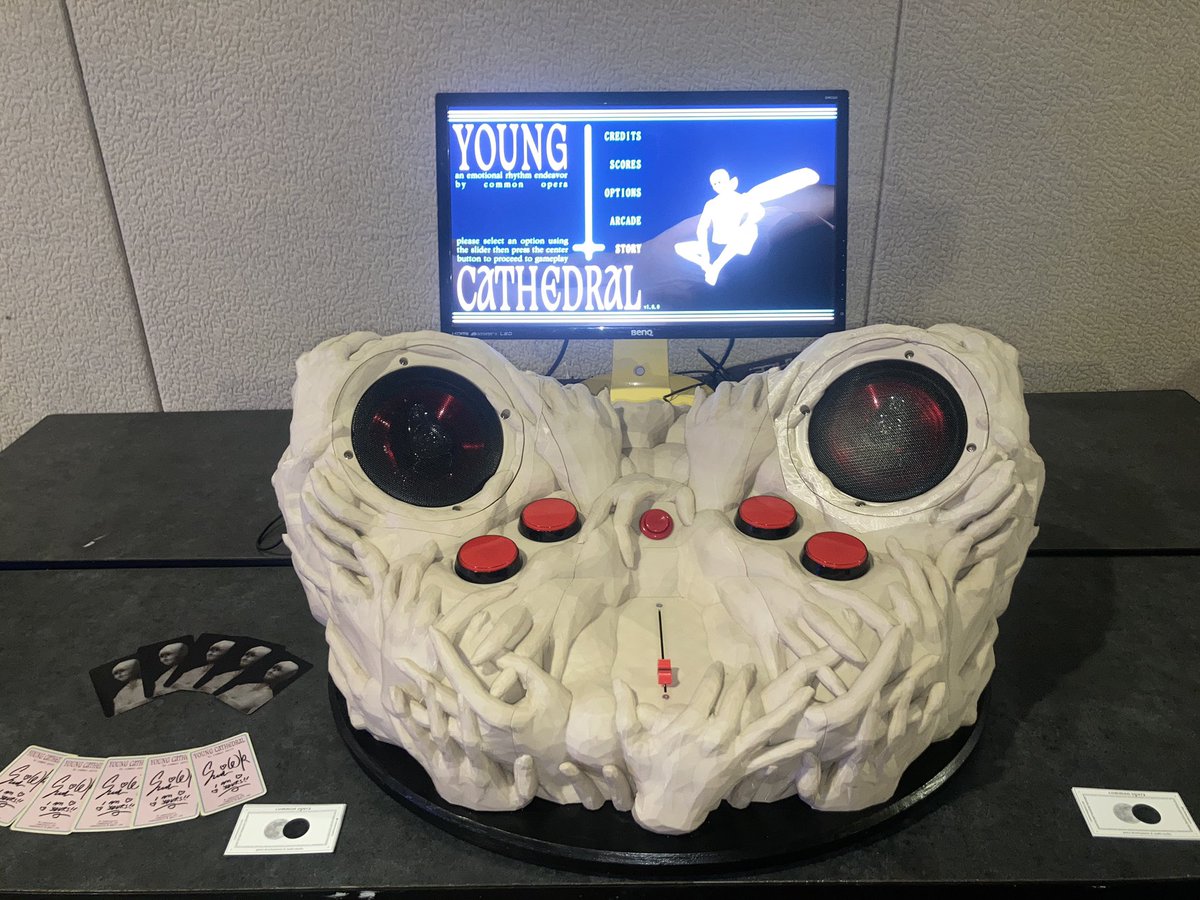 common opera tweet media