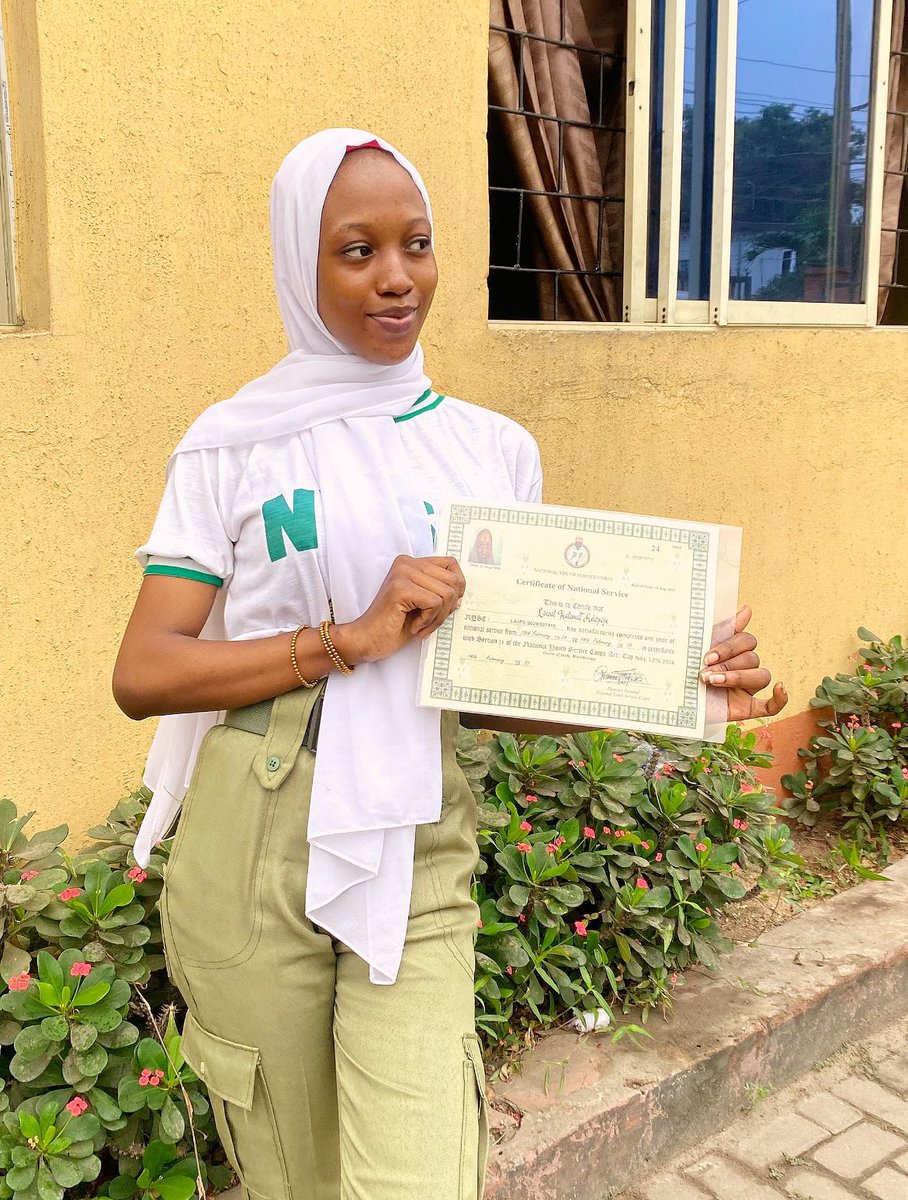 H A L I M A H tweet media