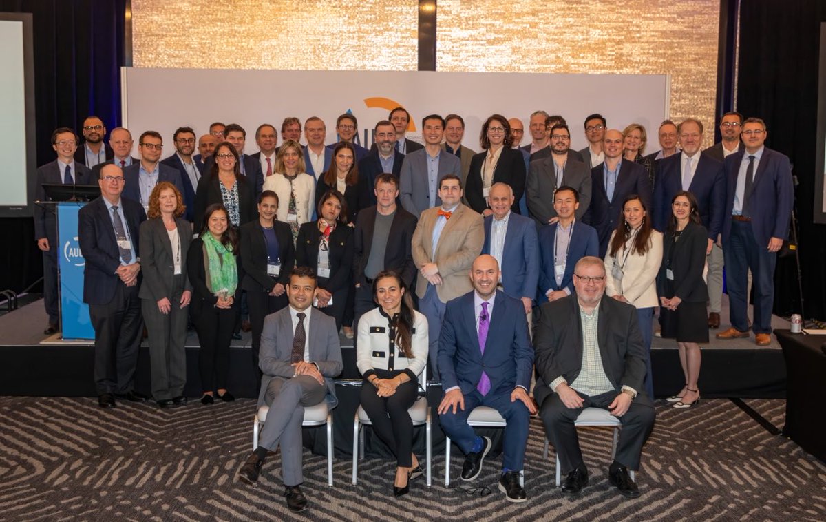 DrChoueiri's tweet photo. #AUC3 #Miami25 #kidneycancer #bladdercancer ⁦@DrRanaMcKay⁩ ⁦@montypal⁩ ⁦@DrRosenbergMSK⁩ https://t.co/LycbBXtdTa