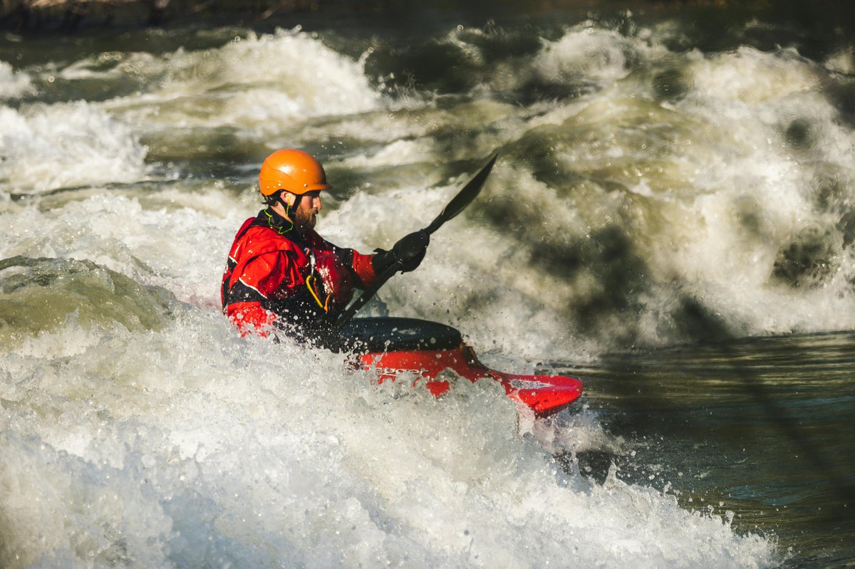 outdooradvmtk's tweet image. Explore the water like never before with our premium kayaking gear! 🌊 Whether you're a beginner or a seasoned paddler, we have everything you need for an incredible experience. Shop now at outdooradventurersmarketplace.com.

#KayakLife #AdventureOnWater