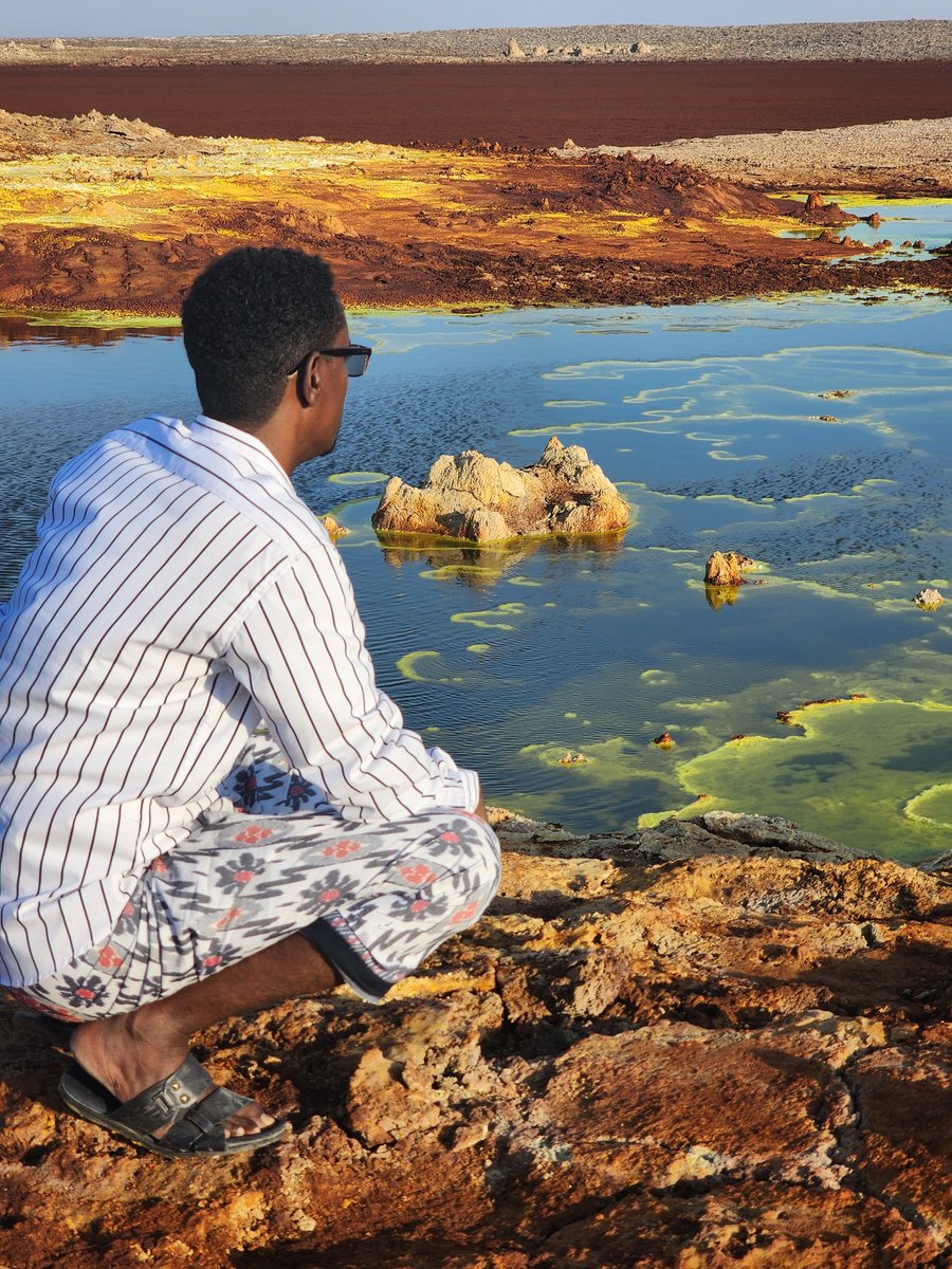 kalilibnali's tweet photo. The Living Natural Museum of Untapped and Wondering
Dallol and Lake Asale (Amole Salt) in the Afar Depression are truly astonishing, showcasing surreal beauty and immense untapped potential.
#AfarDepression #Dallol #Asale https://t.co/OrJ6sWkBvu