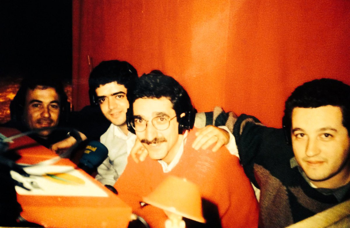 Modesto Barragán (@modestobarragan) on Twitter photo Vuelve la radio de las coplas, con la misma emoción de aquella primera noche de 1990 y el recuerdo a nuestros añorados Manolito Márquez , Andres Caro, Juan Gallango, Vicente Lozano, Jaime Velasco y nuestro eterno becario
📻🎙️Viva la radio 🎙️📻<a href="/RAInformacion/">Radio Andalucía Información</a>
#COAC2025OC #COAC2025 Vuelve la radio de las coplas, con la misma emoción de aquella primera noche de 1990 y el recuerdo a nuestros añorados Manolito Márquez , Andres Caro, Juan Gallango, Vicente Lozano, Jaime Velasco y nuestro eterno becario
📻🎙️Viva la radio 🎙️📻<a href="/RAInformacion/">Radio Andalucía Información</a>
#COAC2025OC #COAC2025