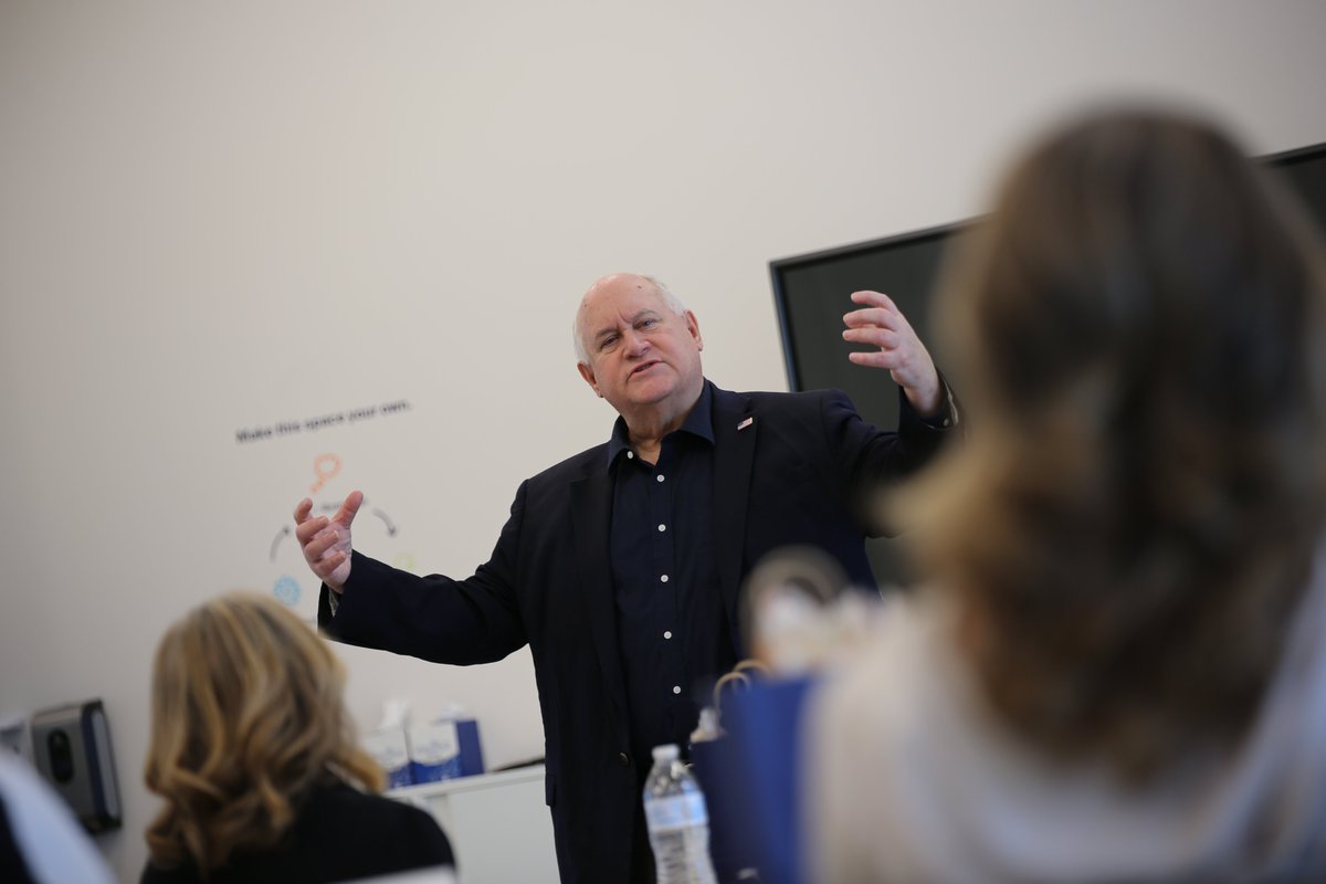 Ron Estes tweet media