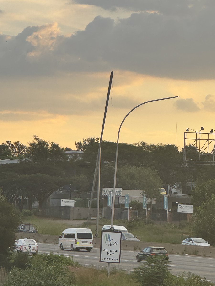 Being_LeChuba's tweet photo. @MyJRA @CityofJoburgZA @MMCKennyKunene @JoburgMPD @SAPoliceService street lights on M1 Woodmead off-ramp are under attack on a daily basis. Cables were long stolen &amp; now the structures are being vandalised. 
THIS HAS TO BE STOPPED!!! https://t.co/7QG9cdYeMx