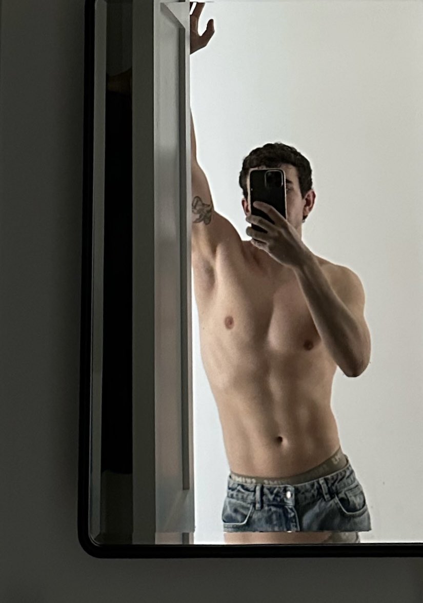 Dmitry tweet media