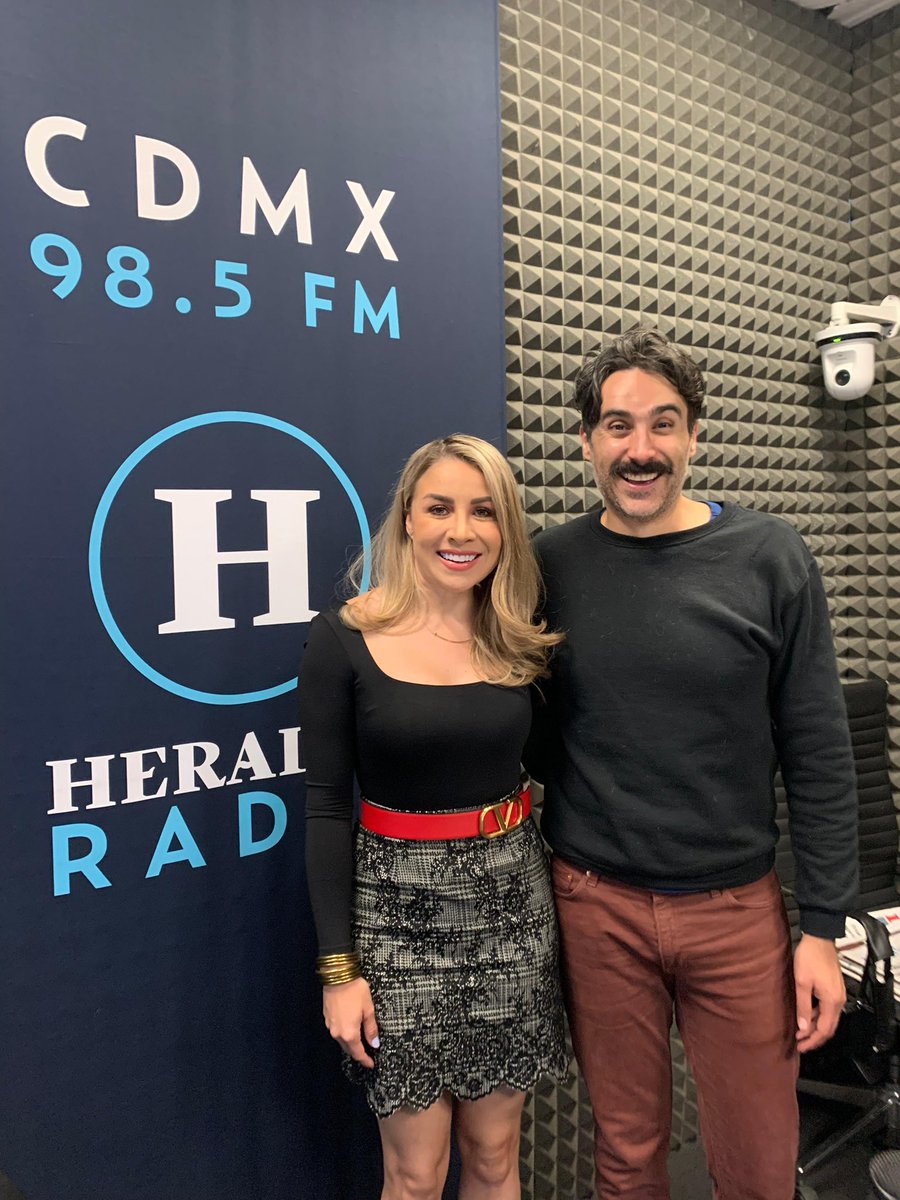 PinPoint tweet media