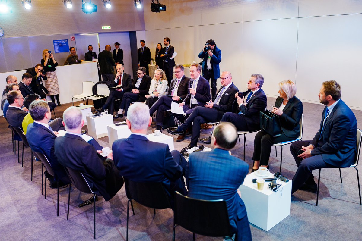 Miroslav Lajčák (@miroslavlajcak) on Twitter photo Discussing the 🇪🇺 future of our neighbors is worth getting up early. Appreciated a constructive conversation on 🇪🇺 enlargement at the traditional <a href="/wef/">World Economic Forum</a> diplomacy dialogue on the Western Balkans. Discussing the 🇪🇺 future of our neighbors is worth getting up early. Appreciated a constructive conversation on 🇪🇺 enlargement at the traditional <a href="/wef/">World Economic Forum</a> diplomacy dialogue on the Western Balkans.
