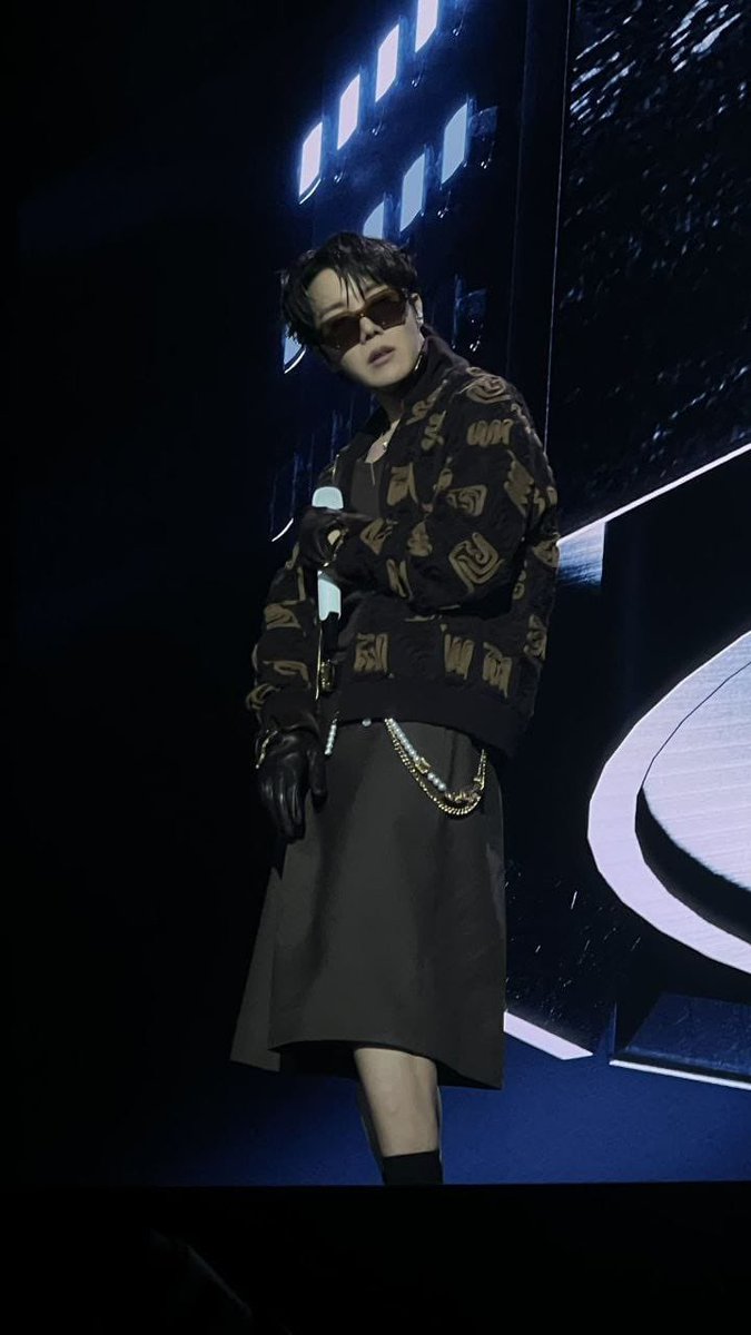 j-hope daily™ tweet media