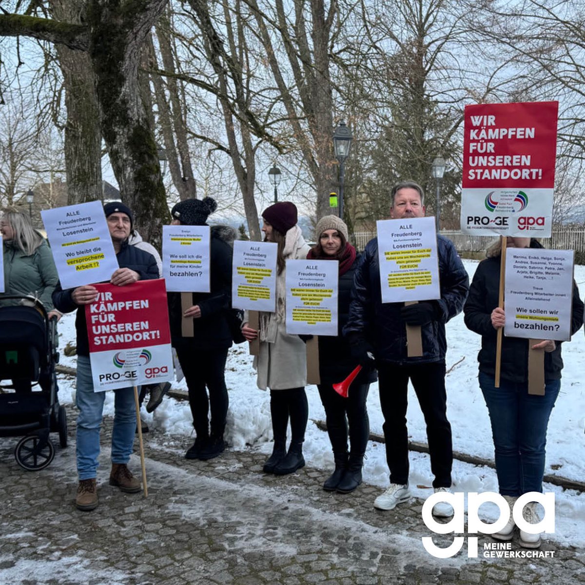 Gewerkschaft GPA (@gewerkschaftgpa) on Twitter photo Wir sind solidarisch mit den Freudenberg-Beschäftigten, die heute gg d geplante Werksschließung protestierten. "Diese Nachricht war für uns wie ein Blitz aus heiterem Himmel", so Betriebsratsvorsitzender Marco Plöchl. Gemeinsam mit #proge und <a href="/AKLinz/">AK Oberösterreich</a> arbeiten wir an Alternativen. Wir sind solidarisch mit den Freudenberg-Beschäftigten, die heute gg d geplante Werksschließung protestierten. "Diese Nachricht war für uns wie ein Blitz aus heiterem Himmel", so Betriebsratsvorsitzender Marco Plöchl. Gemeinsam mit #proge und <a href="/AKLinz/">AK Oberösterreich</a> arbeiten wir an Alternativen.