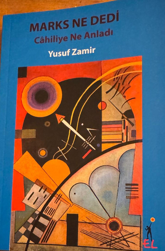 AriBahaddin's tweet photo. https://t.co/gJNk9mNyWP  Susma Gazetesi’nde yazılarını yayınladığımız, Yusuf Zamir’in El yayınlarından çıkan yeni kitabı rafla yerini aldı.
Kitabın Arka kapak tanıtım yazısı: https://t.co/kDQ19rvPPN