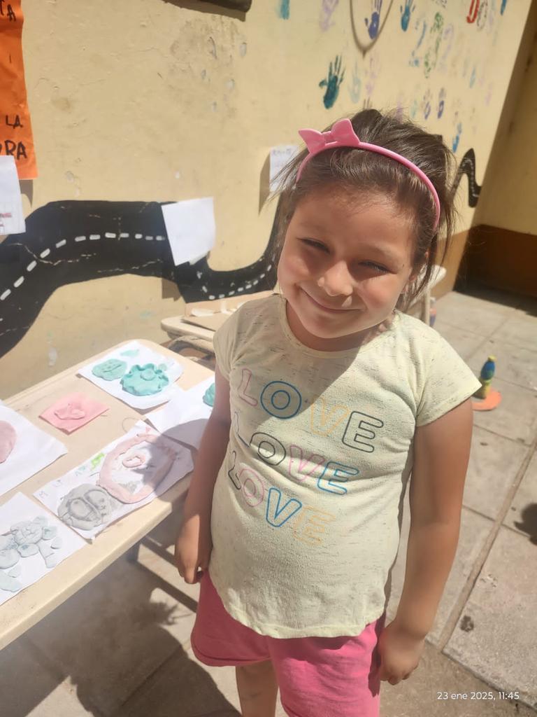 Leot14's tweet photo. ➡️En📍#Pinamar, recorrimos las  Escuelas Abiertas en Verano ☀️🌊
➡️L@s Niñ@s, continúan disfrutando de un Estado Provincial Presente que garantiza Derechos. 
➡️En PBA💙 la Educación Pública es Prioridad.🏖🏊🏽‍♀️
👉🏻#BuenoBonitoYBonaerense❤️.
@Kicillofok @AlbertoSileoni @pablourquizaok https://t.co/gvVN8dli2U