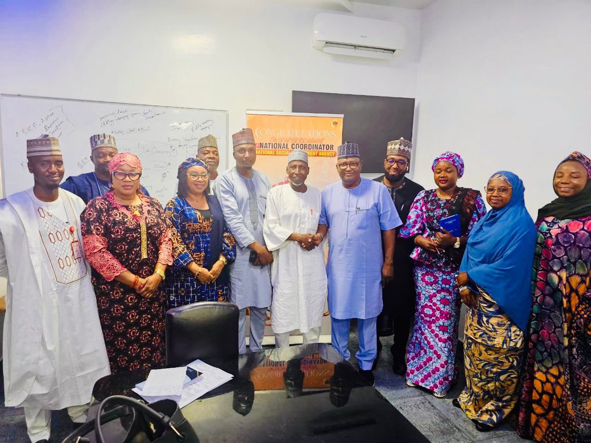 KADSIPA's tweet photo. The Executive Secretary of @KADSIPA, Alh. Umar Sani Maikudi, joined other state coordinators on a congratulatory/courtesy visit to Dr. Badamasi Lawal, the National Coordinator/CEO of @ng_nsipa.
#SocialInvestment #KADSIPA #NSIPA #KadunaState https://t.co/d4Ilm2DF45