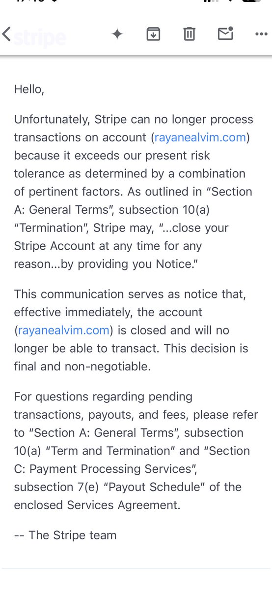 rayanealvim's tweet photo. @stripe you're kidding me, right? ONE fraudulent purchase (that has nothing to do with me, by the way) and you're closing my entire account? this makes ZERO sense. https://t.co/QzvWwUHi74