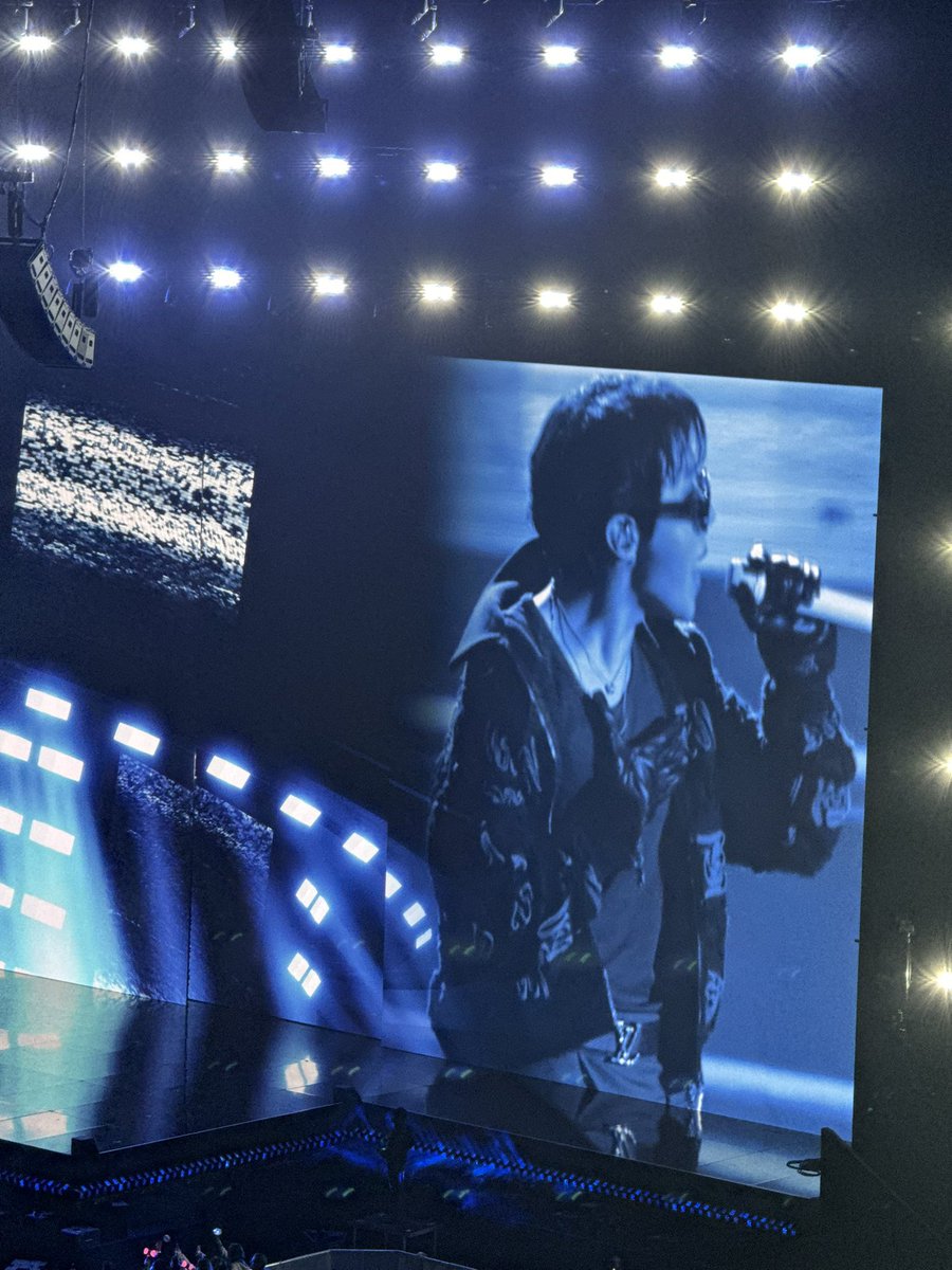 btspicstwt_'s tweet image. [📸 PHOTOS] 

#JHOPE at Gala Des Pièces Jaunes 🇨🇵 (3)

J-HOPE AT GALA DES PIÈCES JAUNES
#JHOPExGalaDesPiècesJaunes
#HOPEforCharity #jhopeinParis
#제이홉X갈라DesPièceJaunes