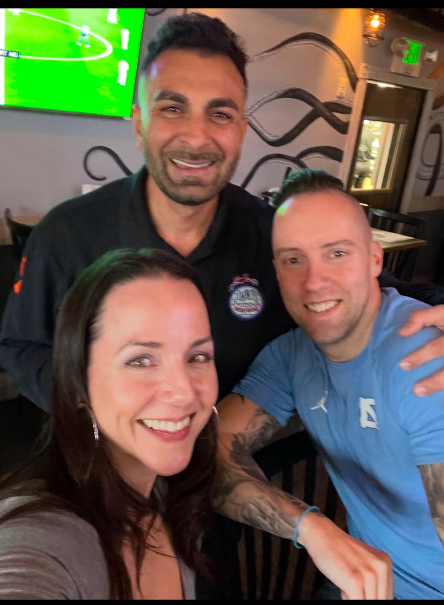mcholmes99's tweet photo. @JimmysSeafood My epic Tar Heel pilgrimage in 2022 from NC to keep my promise to @JohnMinadakis and the basketball gods.  Also responsible for ending Coach K’s career, so there’s that. https://t.co/LtpWUkEH32